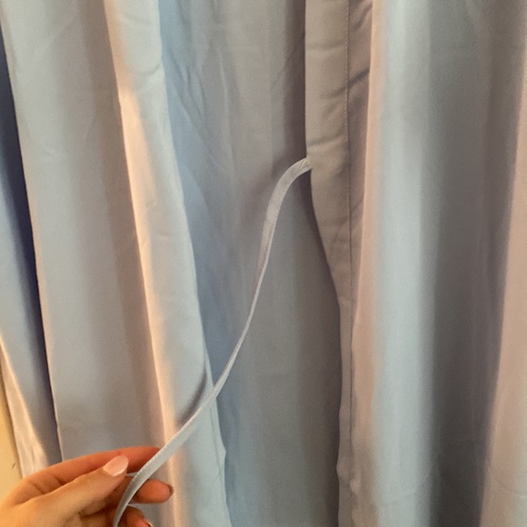 Getting ready robe - Picture 3 of 6